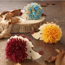 Bommelfiguren Igel Kuschelweiche Stachel Igel Sorgfaltig Ausgewahlt Jetzt Online Bestellen Basteln Herbst Bommel Machen Basteln Mit Kindern Herbst