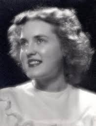 Heather Mulder's Instagram, Twitter & Facebook