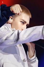 Photo posted by HYUNJIN 황현진 (@ll.jinnie.hh)