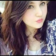 Elsie Kraft's Instagram, Twitter & Facebook