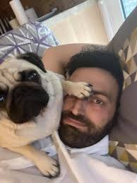 Talk about no personal space 🤣