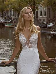 Modeca Wedding Dress Feather Wedding Dresses Dresses Elegant Wedding Dress