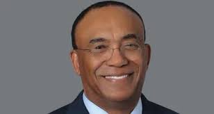 Tenisha Jones earned $108,600 during 2020 at Illinois State Police