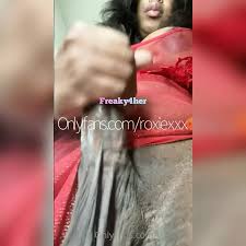 TS Roxie Strokes Her Shemeat: Shemale Amateur Amateur Porn