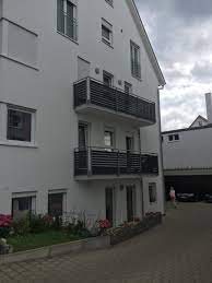 127 objekte auf 13 unterschiedlichen anzeigenmärkten gefunden. 2 Zimmer Wohnung Zu Vermieten Reichlestr 00 88214 Ravensburg Kreis Ravensburg Mapio Net