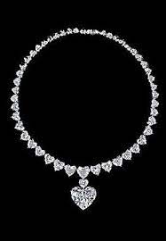 Pin By Alicia Gardner On My Crown Jewels Graff Jewelry Jewelry Graff Diamonds