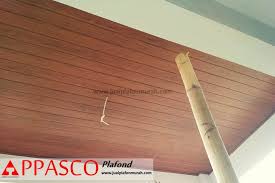 Plafon asbes, plafon rotan dan lainnya. Plafon Grc Motif Kayu Untuk Teras Depan Rumah Minimalis Jasa Pasang Plafon Rumah