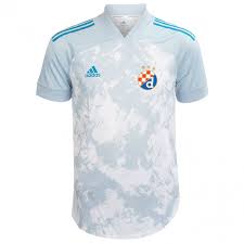Hrvatski mediji porede dinamo zagreb i crvenu zvezdu pred njihov potencijalni duel u ukoliko crvena zvezda izbaci šerif, a dinamo zagreb legiju iz varšave upravo ta dva tima će igrati jedan. Dinamo Adidas Con20 Away Trikot