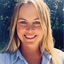 Heather Bonar's Instagram, Twitter & Facebook