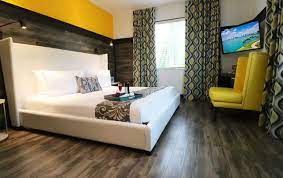 Catalina Hotel Beach Club Miami Beach In 2021 Catalina Hotels South Beach Hotels Miami Beach Hotels