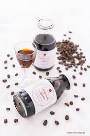 Kaffeelikor Rezept Nicht Einfach Nur Ein Getrank Ein Tolles Geschenk Herzelieb Likor Rezepte Geschenke Aus Der Kuche Likor Selber Machen
