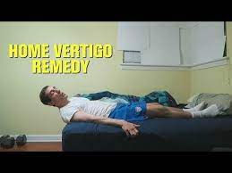 How To Do The Epley Maneuver To Treat Vertigo Youtube Epley Maneuver Vertigo Treatment Vertigo