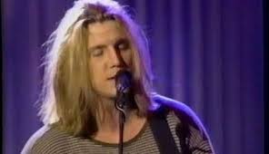 Goo goo dolls lead singer young. Goo Goo Dolls Interview 1995 Archives Earofnewt Com