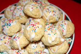 These cookies need to be on your holiday cookie tray! Italian Anise Cookies Best Cookie Recipes Easy Cookie Recipes Cake Mix Recipes