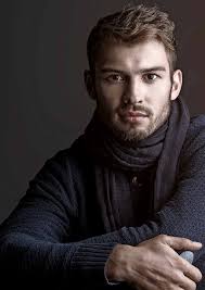 DER SENKRECHT- STARTER