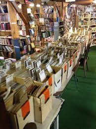 8 Must Visit Flea Markets In Maine Where You Ll Find Awesome Stuff Flea Market Finds Repurposed Refinishing Furniture Diy Flea Market Decorating