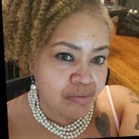 Corliss Carter's Instagram, Twitter & Facebook