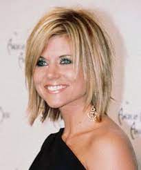 Short Medium Length Layered Haircuts Medium Length Hair Styles Short Hair With Layers Medium Layered Hair