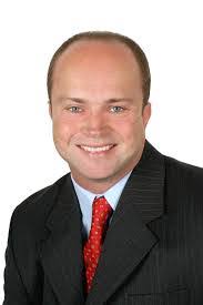 Leighton Davis's Instagram, Twitter & Facebook