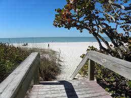 At The End Of Every Avenue In Old Naples There Is A Public Beach Access Making A Walk On The Beach Available To Everyone W Old Naples Naples Florida Naples Fl