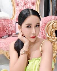 เมียฟ้อง 'บัวขาว' ให้รับรอง 'น้องมีตัง' เป็นบุตร และเรียกค่าเลี้ยงดู หลังจาก 'บัวขาว' ตีตัวออกห่าง ไม่สนใจครอบครัว นางสาวอัญวีณ์ พรชัยวิบูลย์. Xrqd9zwxs D Sm