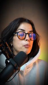 Cuando te rodeas de personas que no creen en ti, empiezas, sin darte  cuenta, a dudar de ti también., Pero no es falta de talento., Es falta de  entorno., -, Empieza a construir con claridad y apoyo. ...