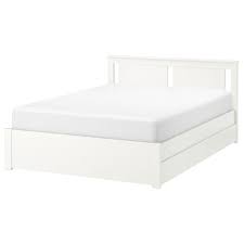Struttura letto matrimoniale in ciliegio con rete a doghe come nuove. Letti Matrimoniali Moderni Ikea It