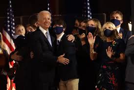 Biden's immediate family will become the first family of the united states on his inauguration on january 20, 2021. Dit Weten We Over De Familie Van Joe Biden Een Bewogen Geschiedenis