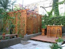 Google Image Result For Http Www Brownstoner Com Brownstoner Archives Buskwic Beer Garden Ideas Backyard Beer Garden Beer Garden