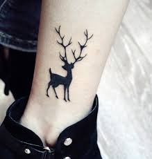 This is an embossed deer tattoo. Easy Deer Tattoo Design Easy Deer Tattoos Easy Tattoos Crayon