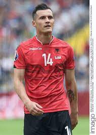 Fc basel seite) und wettbewerbsseiten (champions league, 1. Taulant Xhaka Albania Fotos Imago Images Albanien Fotos Stockfoto
