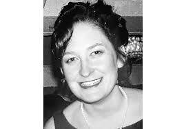 Elizabeth Krug's Instagram, Twitter & Facebook