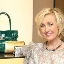 Lana Marks's Instagram, Twitter & Facebook