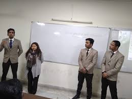 Minor Activity Of Debate Competition Of Current Affairs Organised By Mba Department Congratulations To The Winning Team First Winner Radhe Anand Ht L With Images Mba
