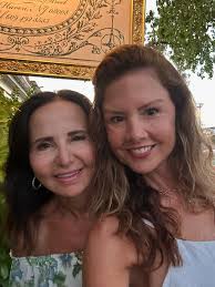 Birthday Weekend 🎉 Sober, Blessed and Thankful! 🙏 My actual birthday is  Tuesday but I'm celebrating this weekend with amazing friends and family!!  #birthdaysarespecial❤️ #birthdaypartyfun #soberbirthday #gratefuleveryday