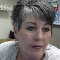 Janine Bowden's Instagram, Twitter & Facebook