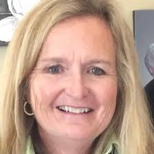 Lisa Finn (@daughter_no3)