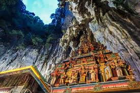 Opening & closing timings, parking options, restaurants nearby or what to see on your visit to batu caves? Batu Caves Malaysia Info Timings Photos History