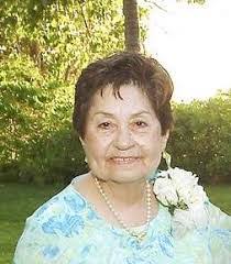 Victoria Underwood's Instagram, Twitter & Facebook