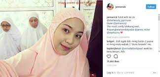 Dikecam Selfie Selesai Tarawih Janna Nick Nafi Menunjuk Mahu Promosi Pelakon Janna Nick Baru Baru Ini Telah Dikecam Teruk Dek Kerana Memuatnaik Artis Gambar