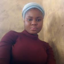 She can't dance but can shake and carry her body