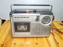 Dai valore alle tue vacanze. Asociatia Colectionarilor De Aparate Radio Din Romania Radio Antic