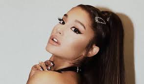 С Арианой Гранде судятся из-за фото в Instagram • ТНТ MUSIC — Здесь твоя  музыка