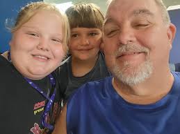 Vacation outfit requests and store inquiries