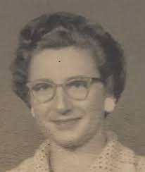 Earlene Brooks's Instagram, Twitter & Facebook