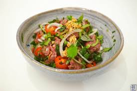 Un Classique De La Cuisine Asiatique Retrouvez La Superbe Recette Du Tartare De Boeuf A La Vietnamie Tartare De Boeuf Cuisine Asiatique Recette Tartare Boeuf