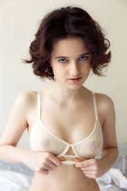 Polyna Nude in Glamour Good Morning at Elite Babes