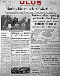 Deprem kırığı boyunca 7.5 m, ortalama 4 m civarında sağ yönlü yatay atım gelişmiştir. 1939 Erzincan Depreminde Mahkumlarin Yardim Icin 1 Gunlugune Serbest Birakildigi Iddiasi Malumatfurus