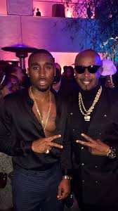 Learn about mc hammer's age, height, weight, dating, wife, girlfriend & kids. Mc Hammer On Twitter This Young Man Made Me Proud He Used To Hang Out At My House When He Was A Kid Now He Played My Homeboy Pac With Excellence Salute