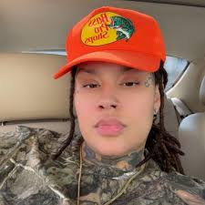 We have NINE watermelon varieties! Red Diamond (seedless), Sangria Melon  (red seeded), Jubilee II 720 (red seeded), Orange (seedless), Sugar Babies  (handful of seeds, personal or small), Personal Seedless, Jumbo Sangrias  (red